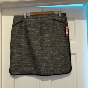 New Vince Camuto skirt